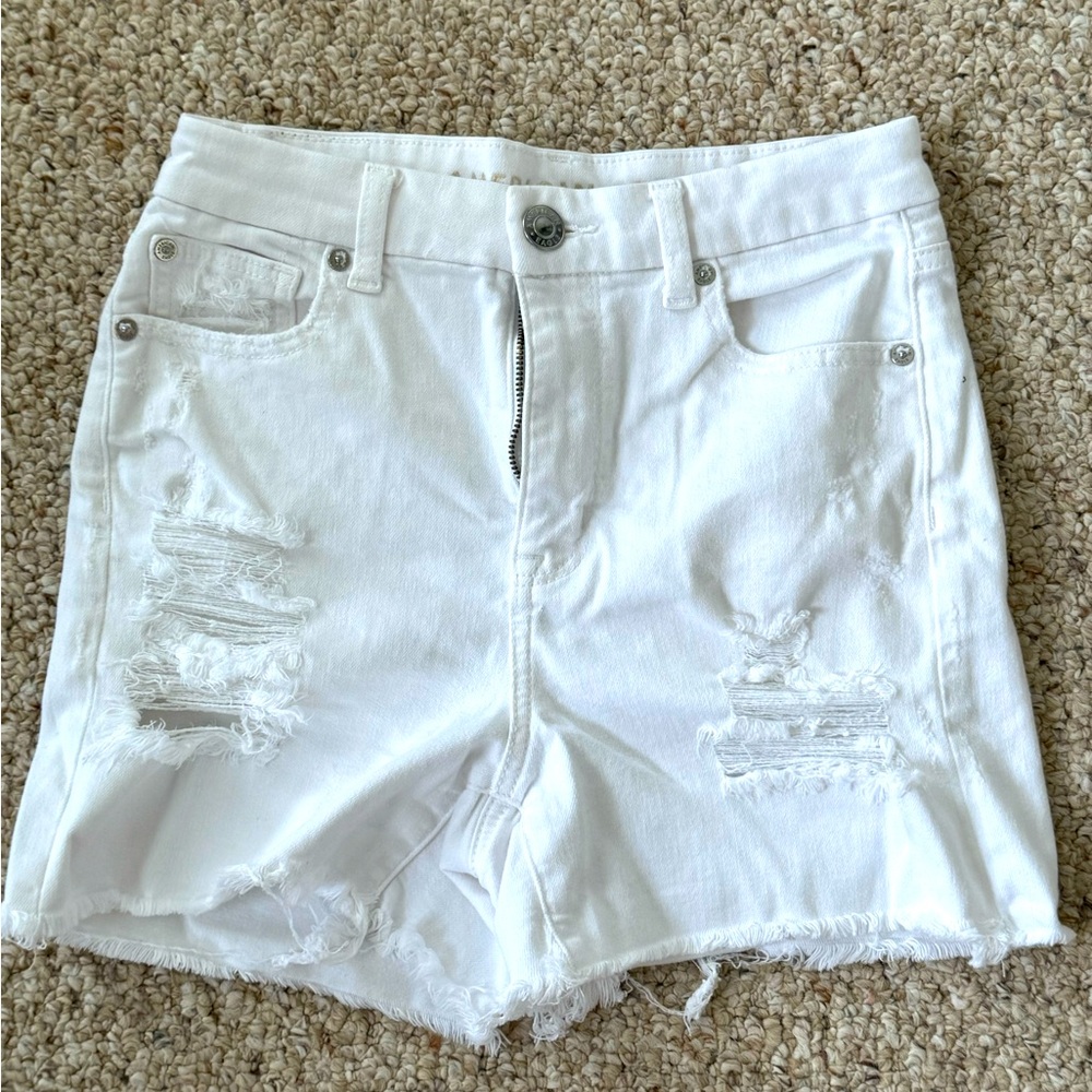 American Eagle white stretch high waisted shorts